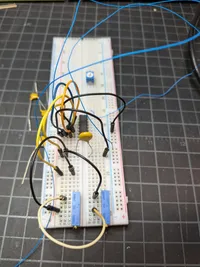 Delay circuit on breadboard